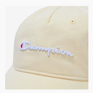 Beige champion hat